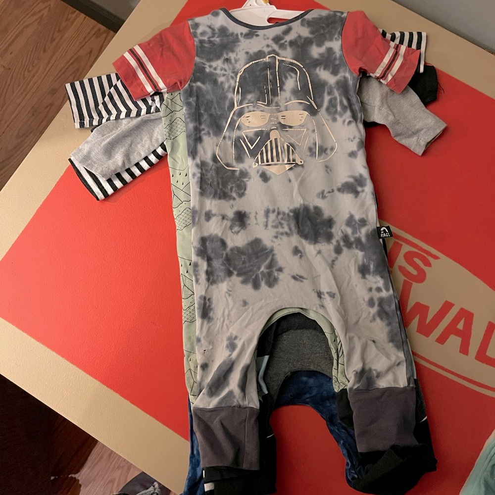 RAGS tie die STAR WARS  6-12months